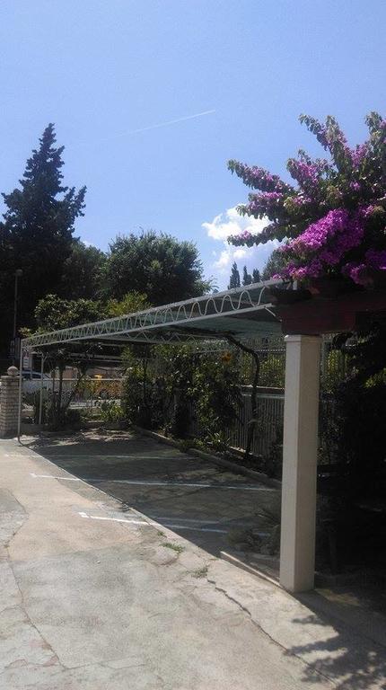 Apartment Danka Omiš Eksteriør billede